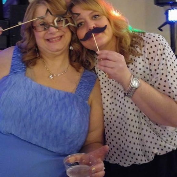 Formal dress - Picture 6 of 6